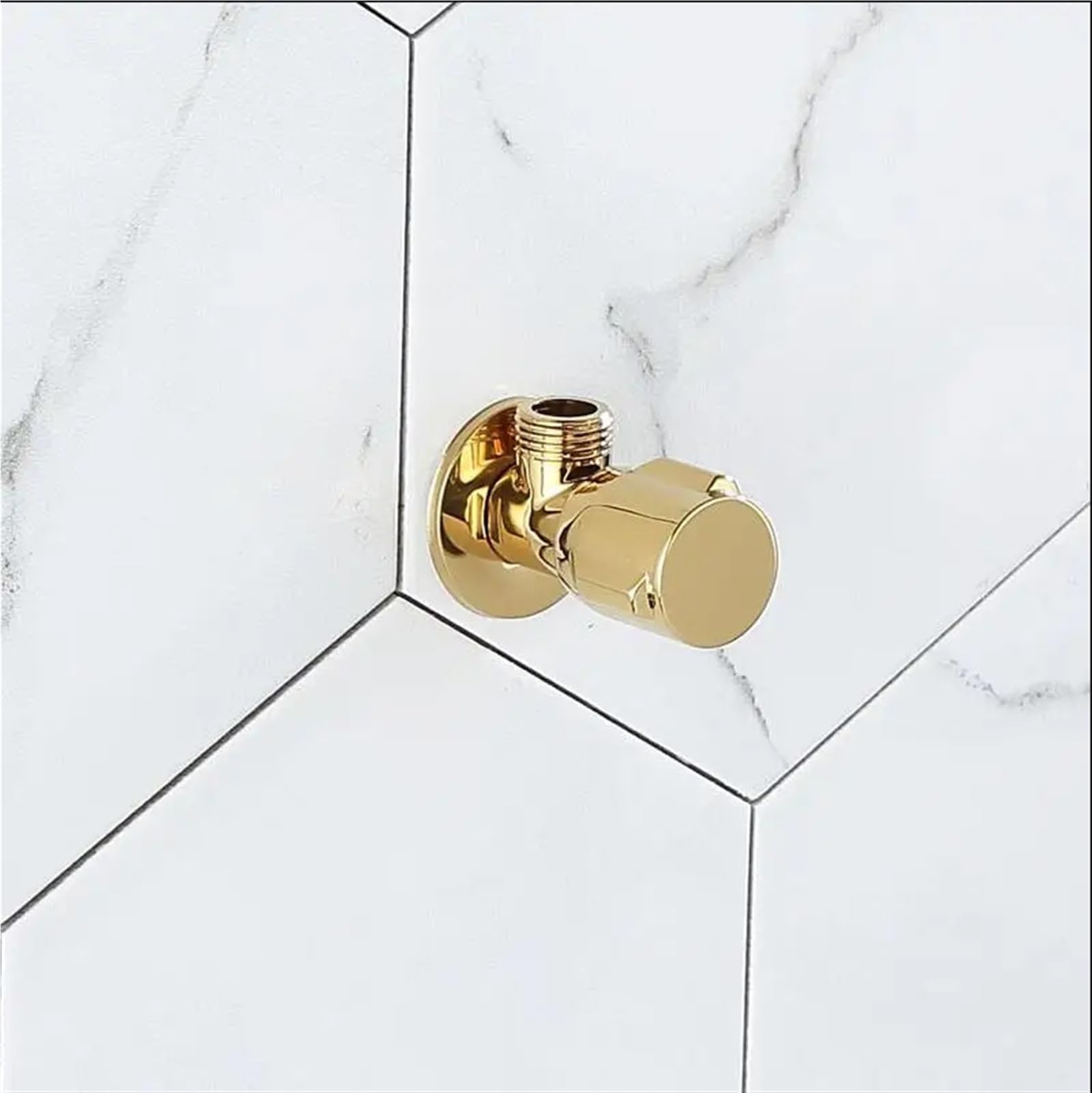 Vanne d'angle dorée 1/2 pour embellir la robinetterie de votre cuisine