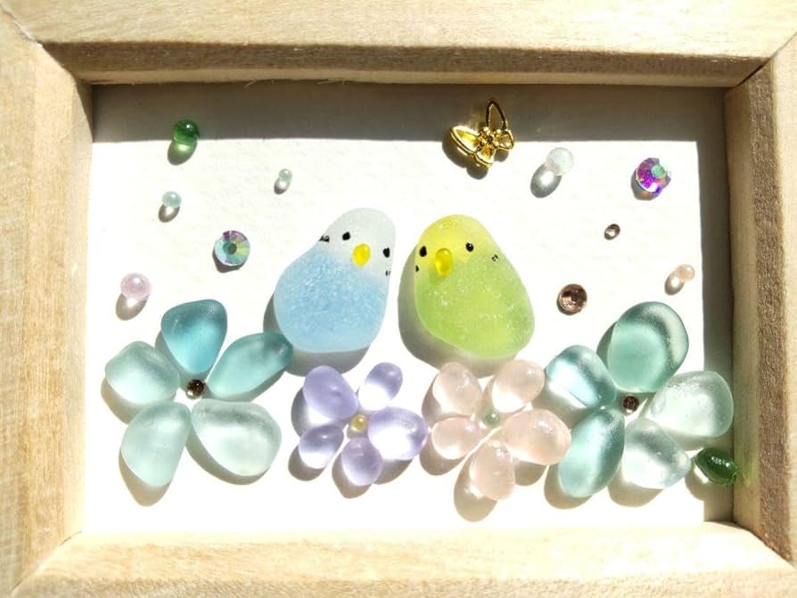 きい　。　シーグラスアート ハガキサイズのシーグラスアート♡ アクリル板付フレームに