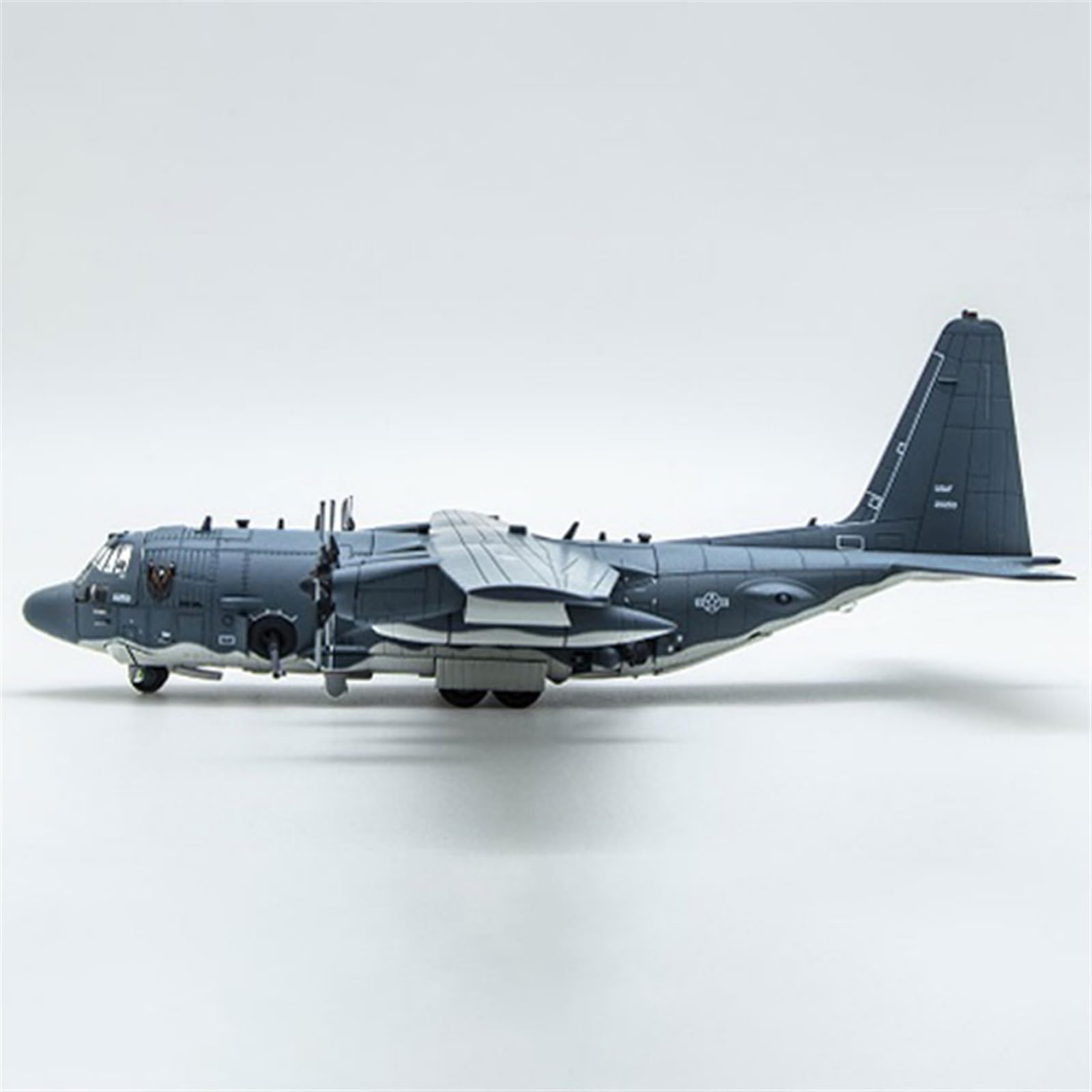 Amazon.co.jp: 飛行機の模型をコピー 1/144 スケール AC-130U AC130