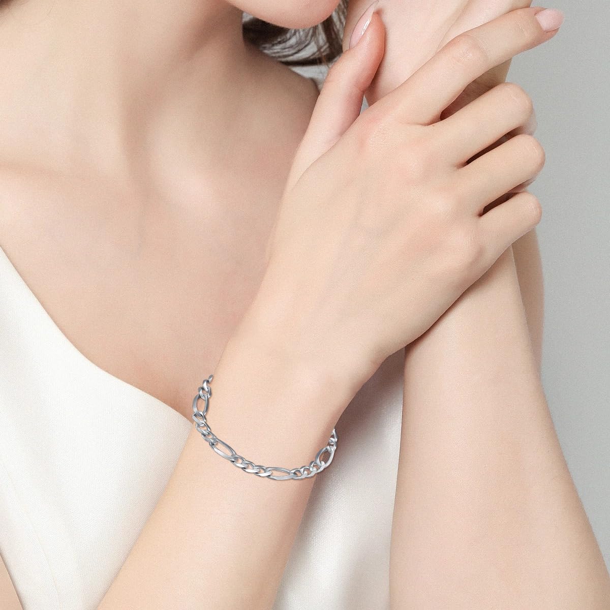 925 Sterling Silver Figaro Bracelet 4MM 5.5MM Diamond-Cut Figaro Chain Bracelet for Men Women