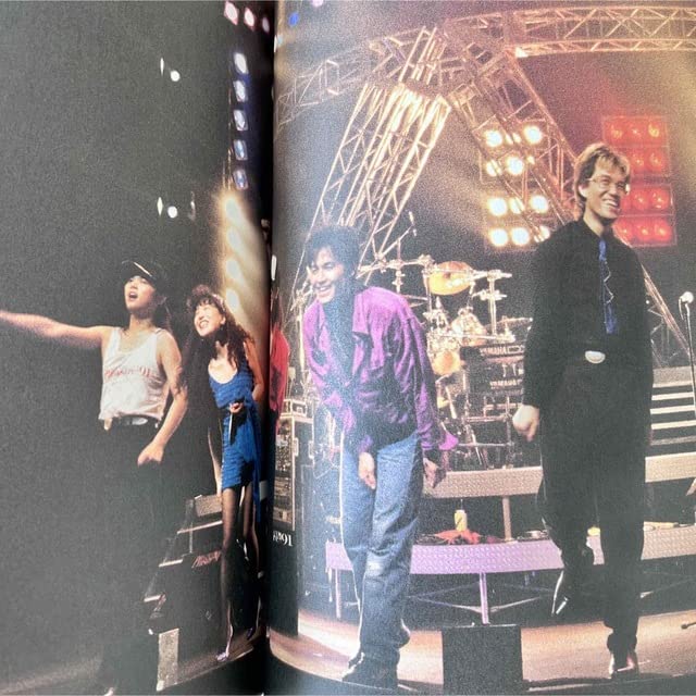 Amazon.co.jp: 2点セット ファンクラブ B'z 写真集 DAYS IN THE