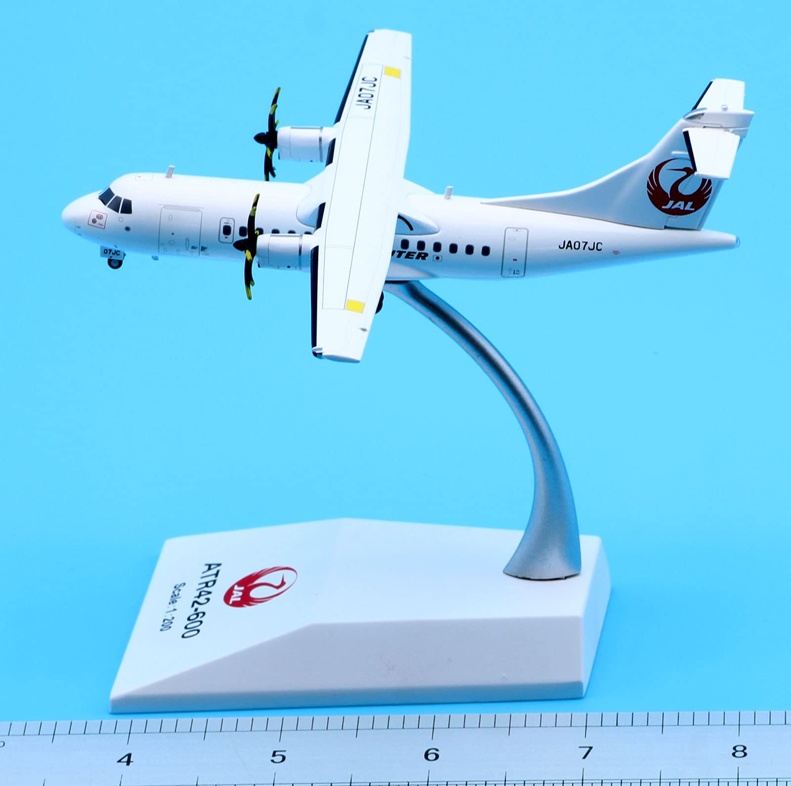 Amazon | JC Wings 1:200 EW2AT4003 Japan Air Commuter Alloy