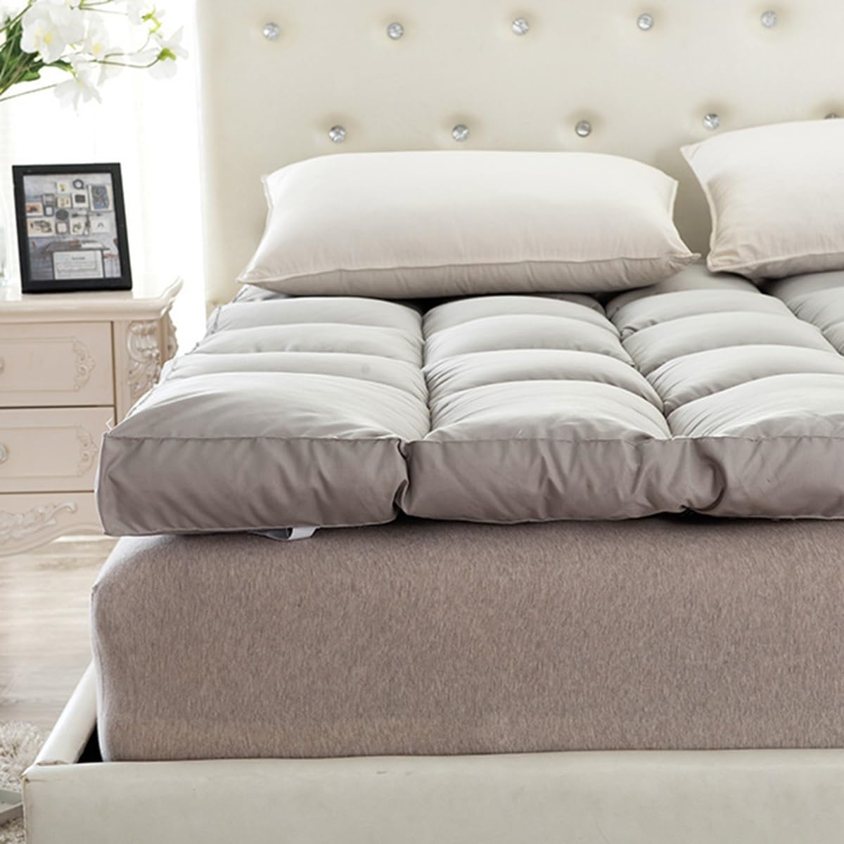Cubrecolchón de algodón japonés extra grueso con relleno de plumón de ganso, transpirable, suave, protector de colchón de futón, tamaño Queen, 150 x 200 cm, color blanco