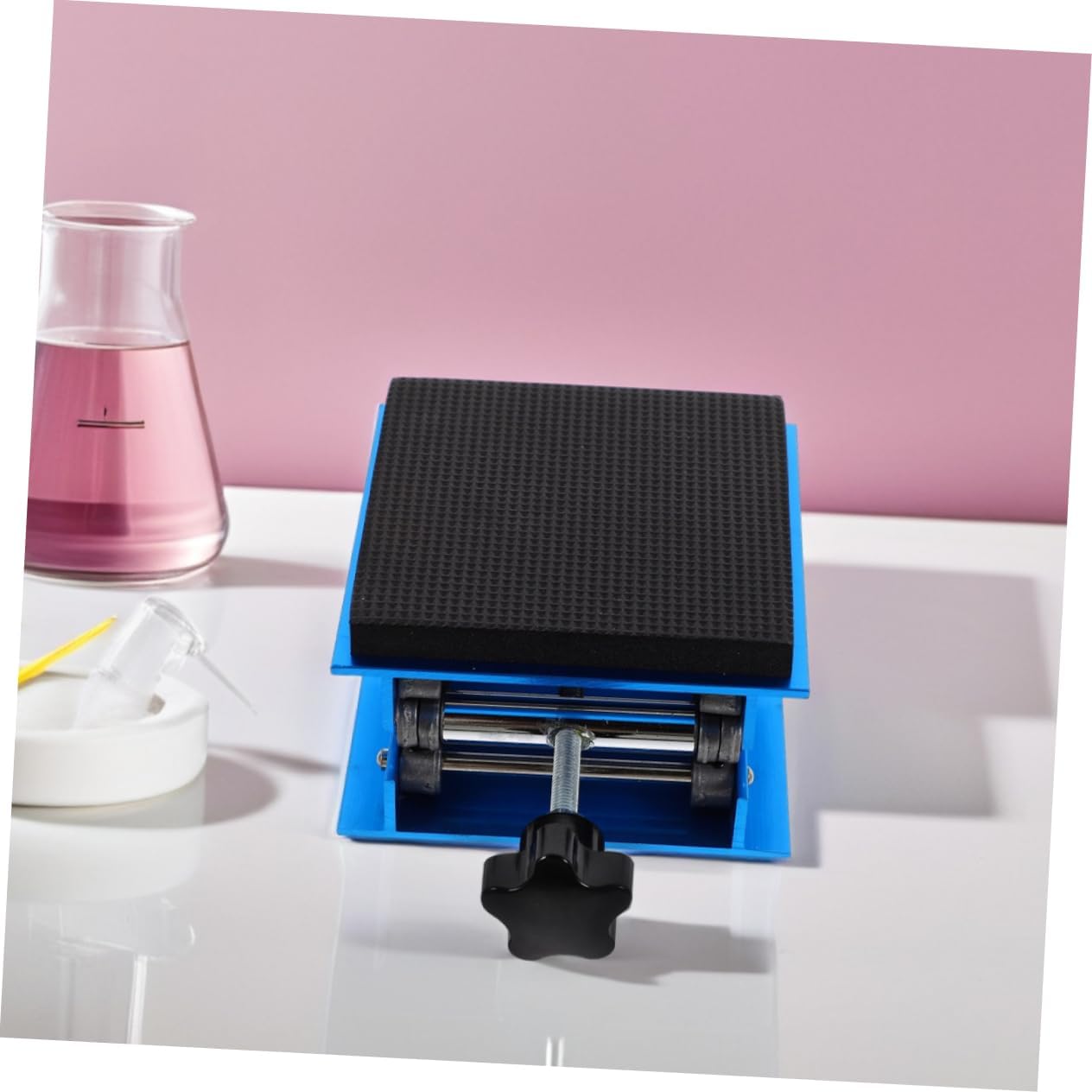 Lab Scissor Lift Jack Stand Adjustable Height Shock-Absorbing Aluminum Platform for Stability Workstation Tool for Experiments