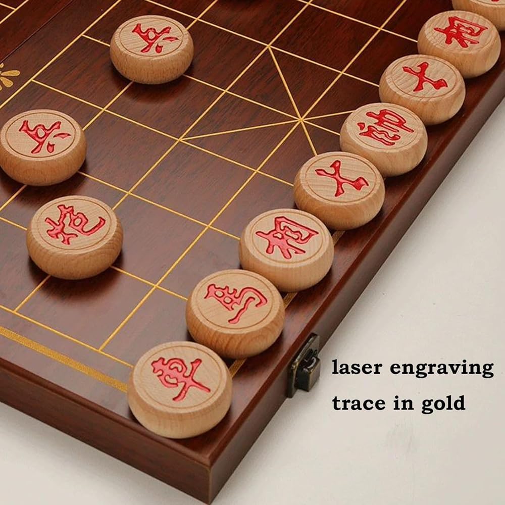 Jeu d'échecs Chinois Xiangqi Portable en Bois de hêtre avec Plateau Pliable en Bois, Jeu de stratégie de Table for 2 Joueurs for Adolescents, Adultes et Famille of(Size:3.8cm/1.5in)