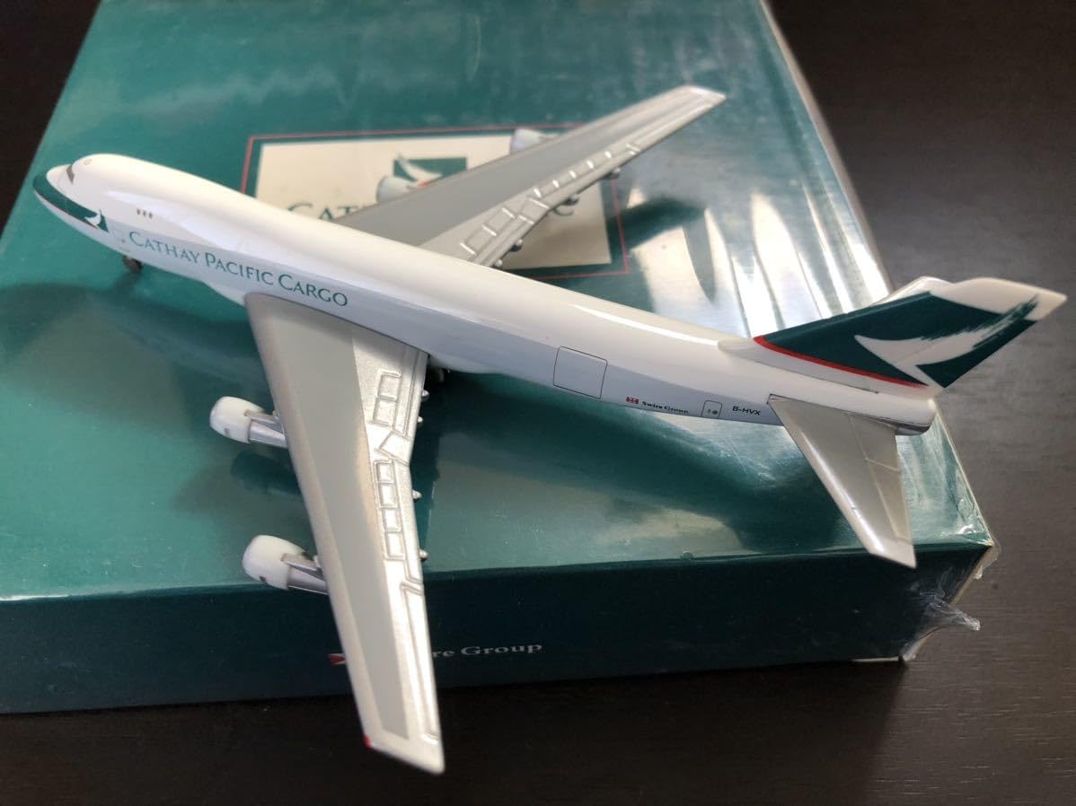 Amazon.co.jp: herpa Wings 1/500 B747-200F CATHAY PACIFIC CARGO