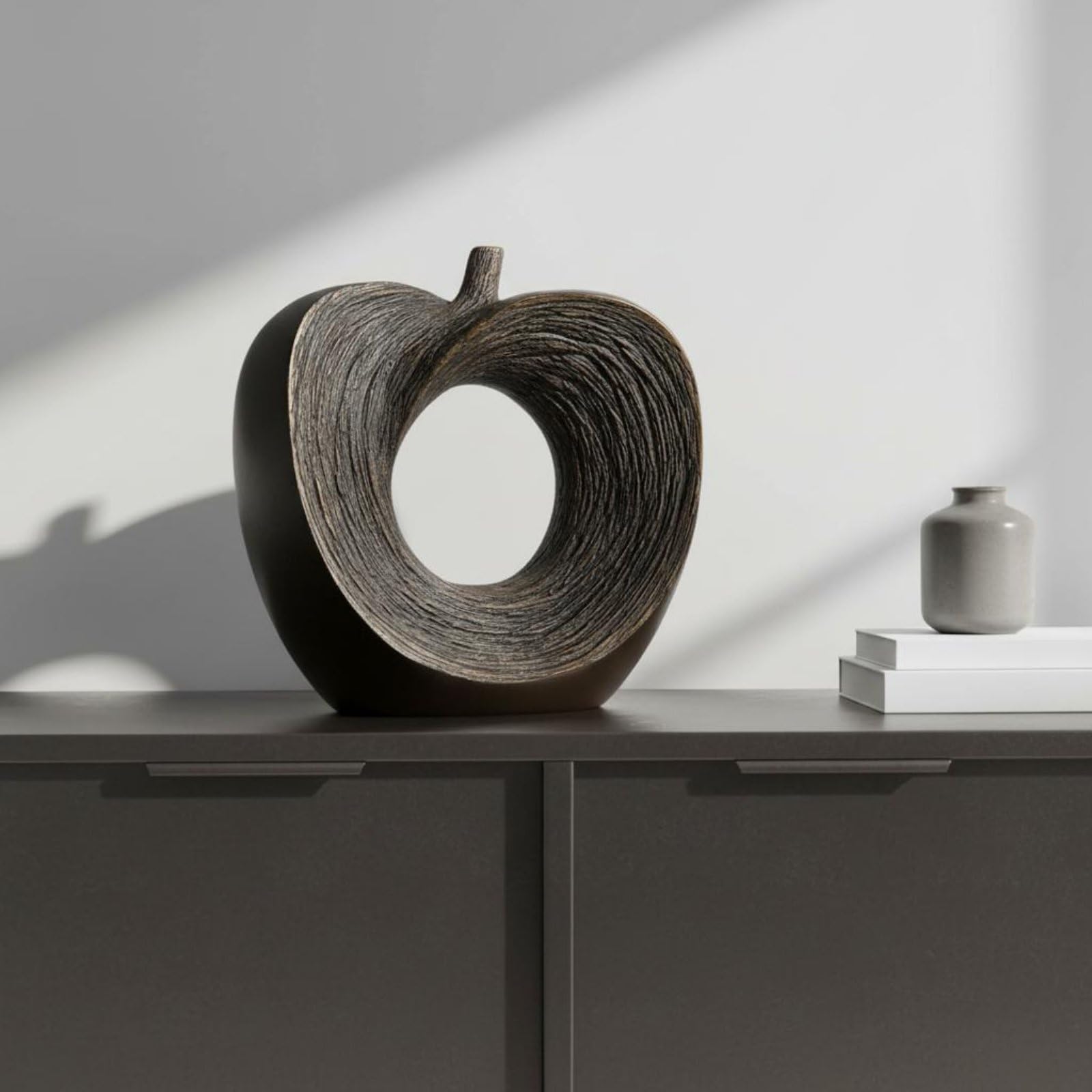 Colcolo Moderne Kunst Skulptur Abstrakte Apfel Skulptur Figur Dekoobjekt aus Synthetischem Harz mit Zeitloser Anmutung Und Relief Linien für Wohnraum Studie Empfangszone Geschenk