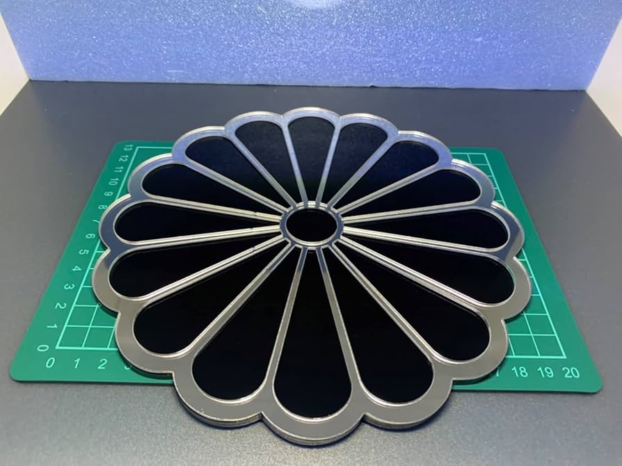 菊紋かめ Amazon.co.jp: 選択/金属製/菊花紋章/菊花紋/菊紋/菊の御紋/十六