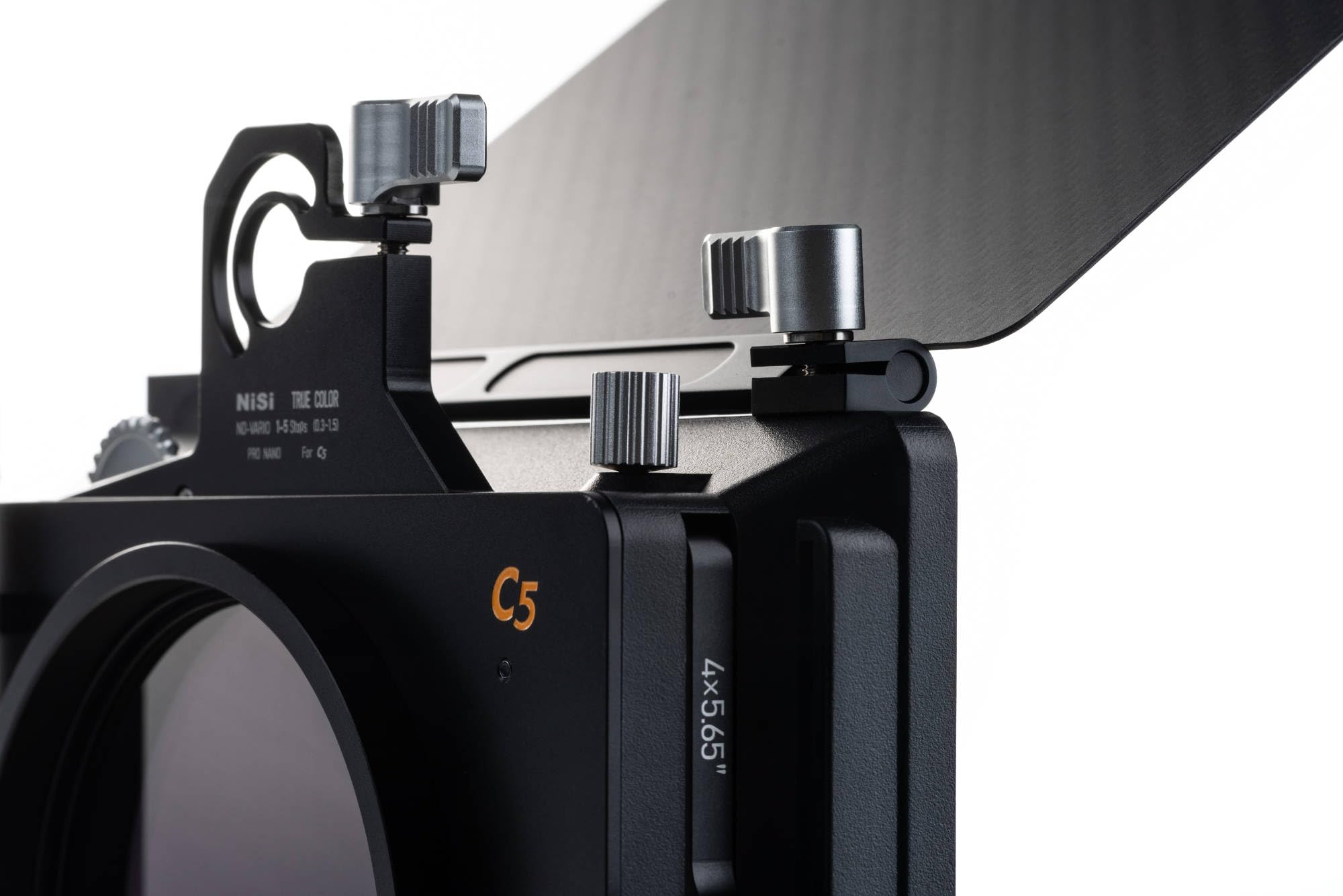 NiSi C5 Matte Box Filmmaker Kit (C5 Matte Box + Bandejas de Filtro + True Color VND 1-5 Pasos + FS ND16 + Black Mist 1/8 + Anillos Adaptadores 67/72/77/82/95mm)