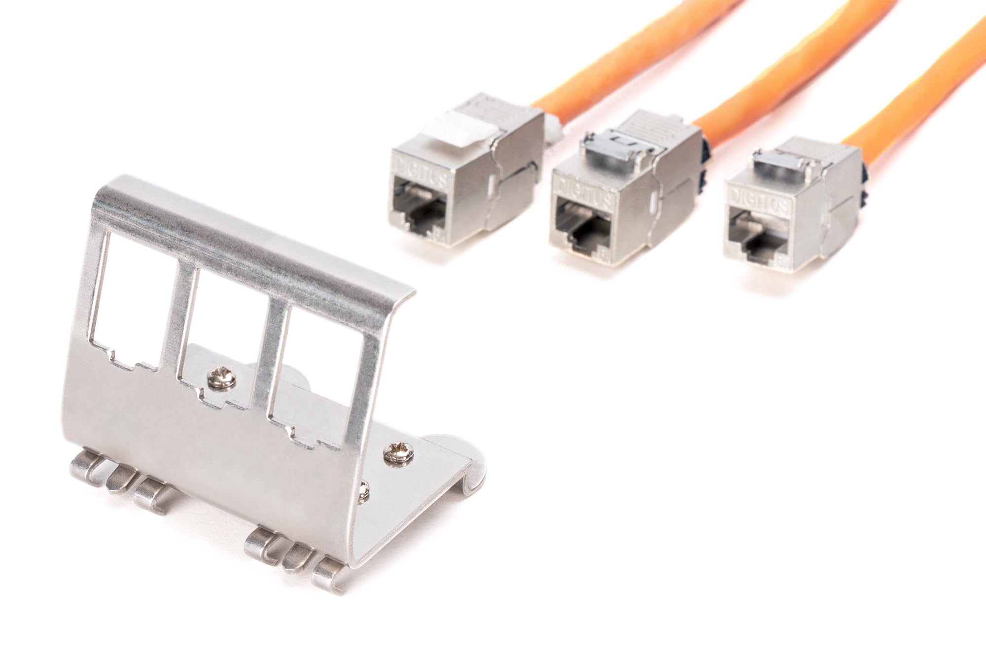 DIGITUS Adapter na szynę DIN do modułów Keystone - 3-portowy - kątowy 45° - stal nierdzewna - otwarta obudowa