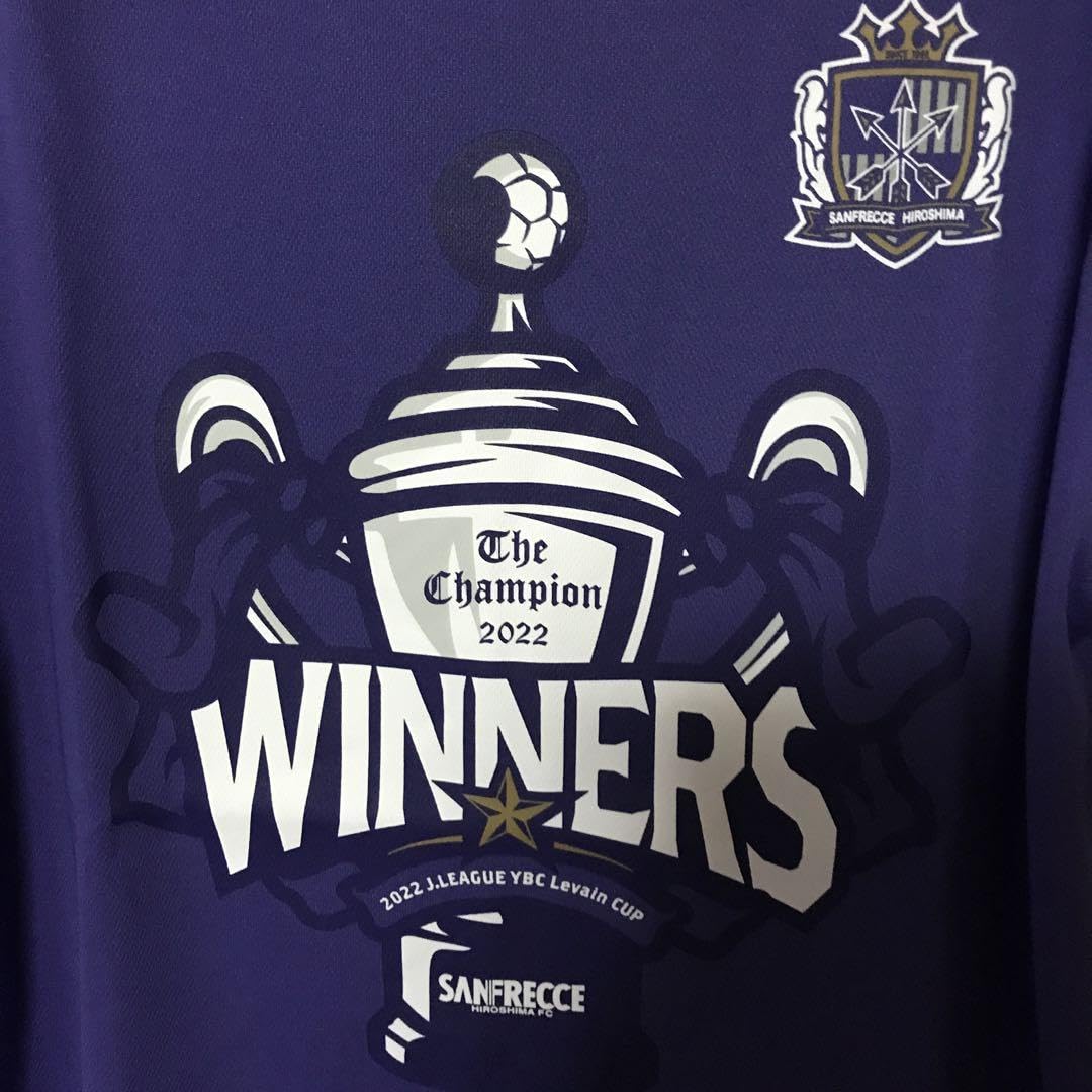 サンフレッチェ広島 Tシャツ　2022年ルヴァンカップ優勝記念　2XL　未開封品 2022JリーグYBCルヴァンカップ 優勝記念グッズ』受注販売開始の