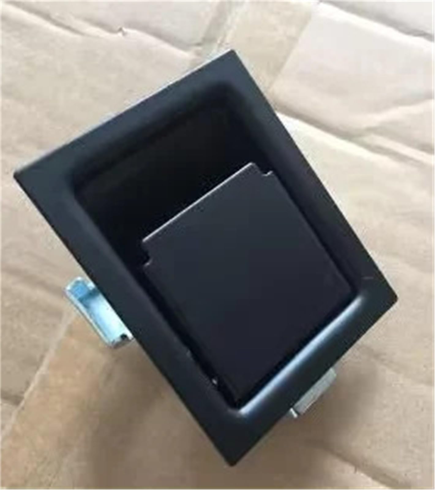 Boîte de distribution serrure de porte d'armoire de commande en acier inoxydable serrure plate nettoyage assainissement de voiture nettoyage de voiture serrure de porte de voiture poubelle 1 pièces(XK