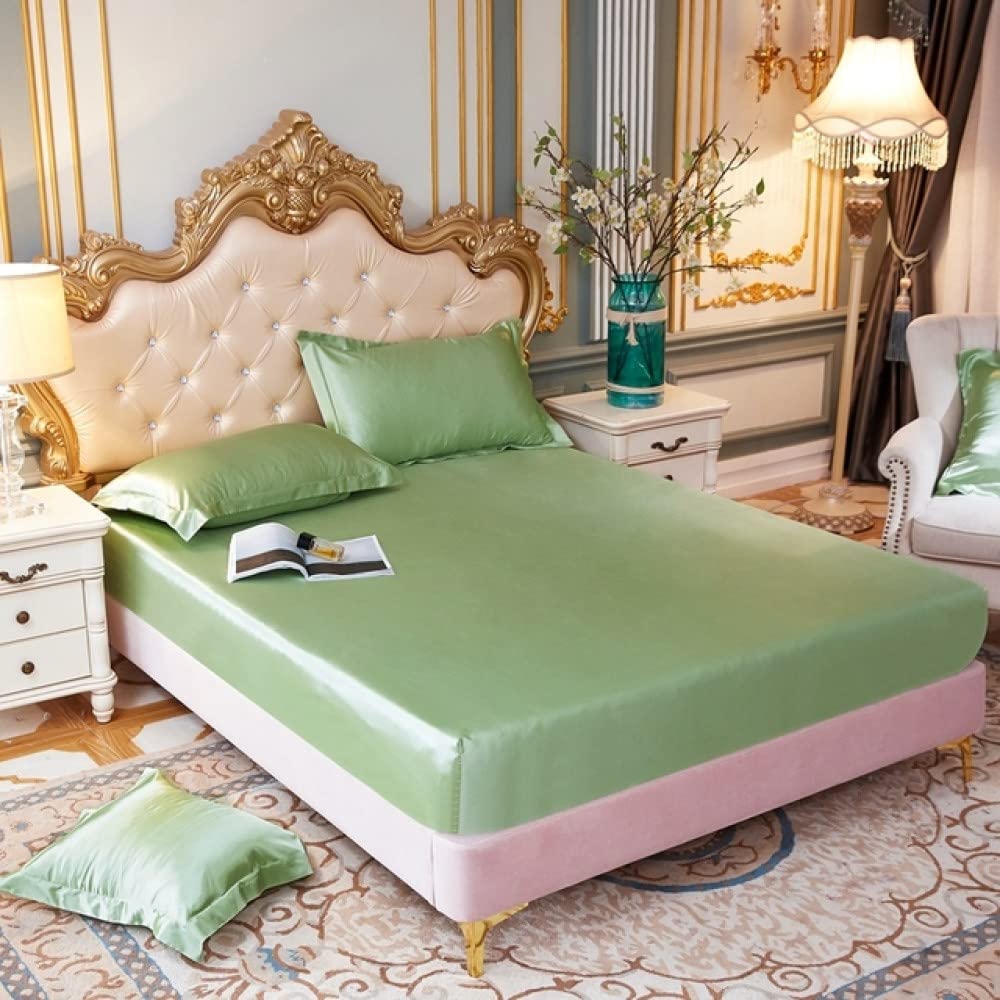 Drap housse en satin de soie douceur absolue pour des nuits sereines
