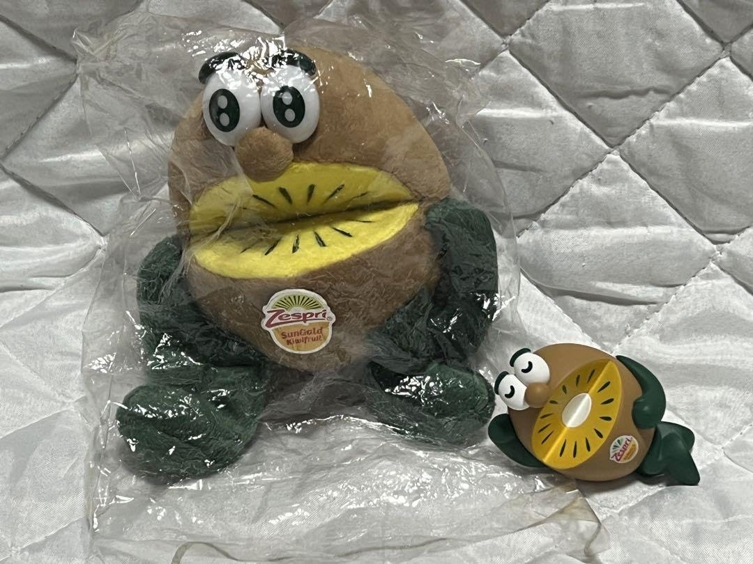 Amazon.co.jp: ゼスプリ キウイブラザーズ ぬいぐるみ小 フィギュア