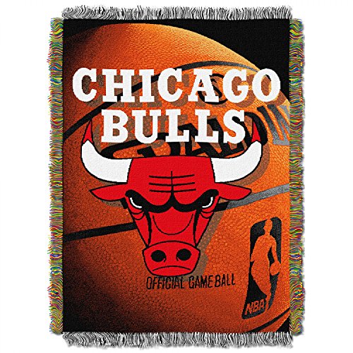 Northwest NBA Chicago Bulls Unisex-Adult Woven Tapestry Throw Blanket, 48" x 60", Photo Real