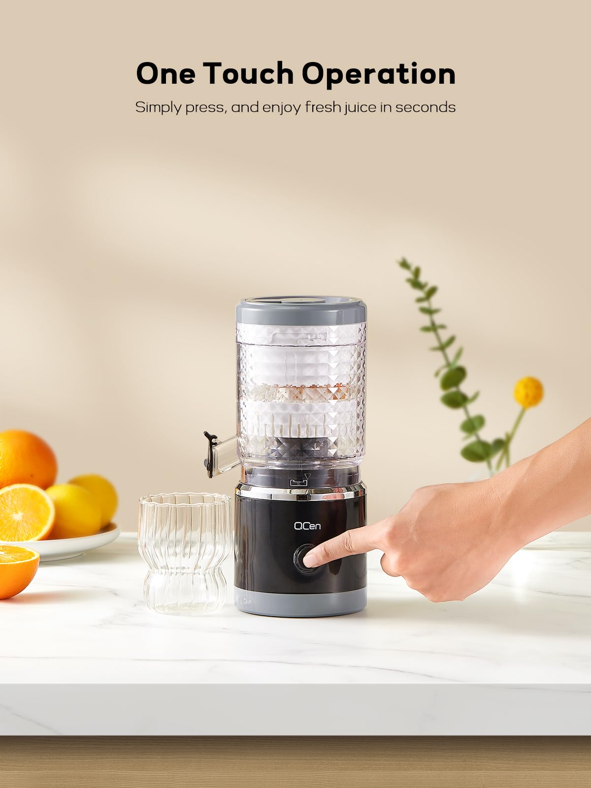 Citrus Juicer Machine, Automatic Orange Juicer Squeezer, High Juice Yield, Ease to Use and Clean, Electric Fruits Juicer with Cleaning Brush for Orange, Lemon, Grapefruit(Black)