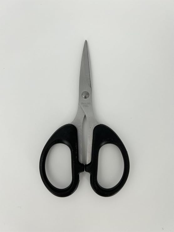 Multi-Purpose Scissors Fabric Dressmaking Sewing Scissors Razor Sharp High Carbon Steel Tailor's Shears for Cutting Fabrics, Leather, Clothes, Altering, Paper, Crafting Sewing & Tailoring (12 CM)