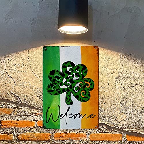 Plaque en métal trèfle vert pour raviver un mur blanc vide - 4