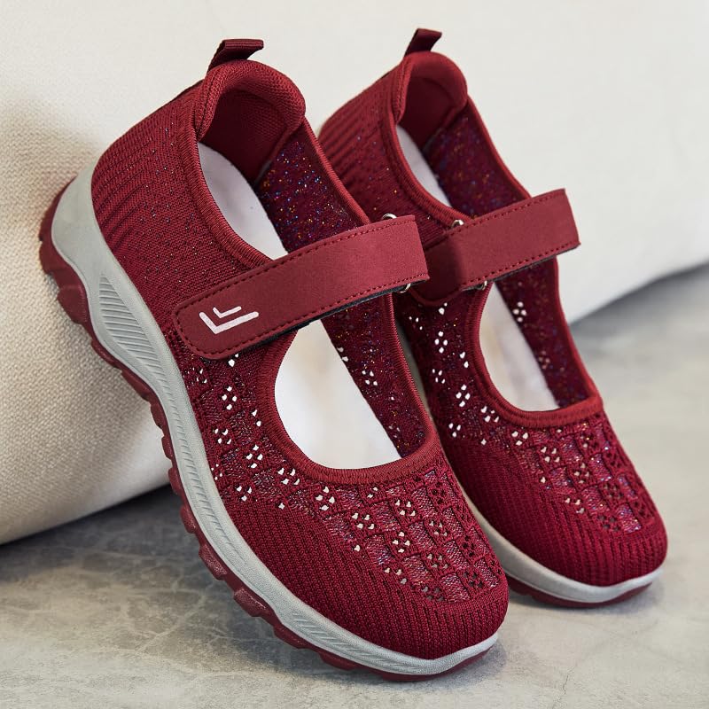 Mom Shoes 2025 Summer New mesh Shoes Women's Old Beijing Cloth Middle-Aged and Elderly Walking Soft-Soled Elderly3