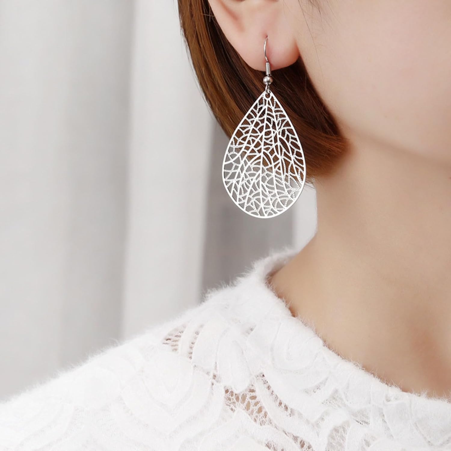 Teardrop Earrings for Women Filigree Teardrop Dangling Earrings Exquisite Leaf Earrings - Image 2