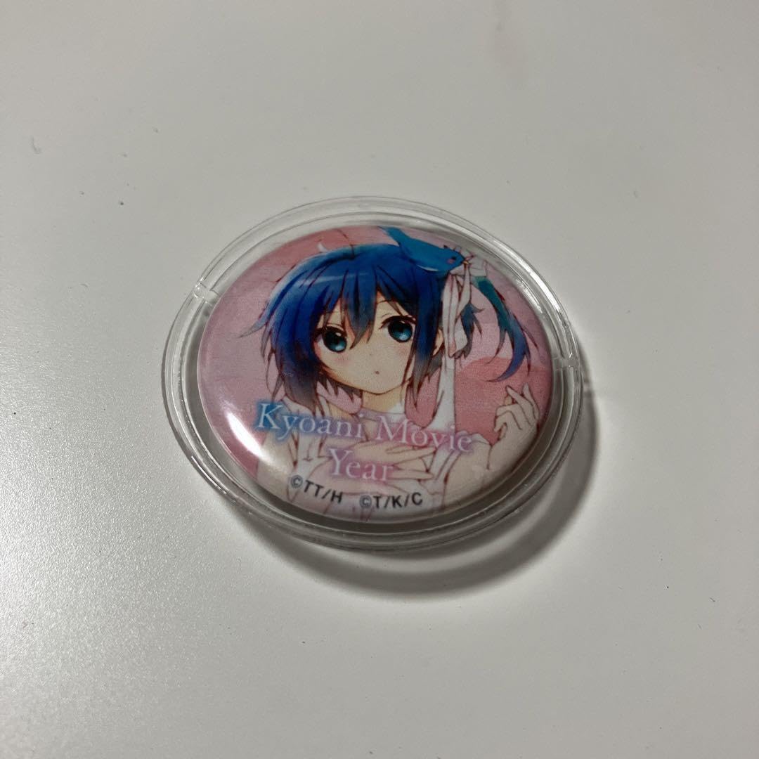 中二病でも恋がしたい! 小鳥遊六花 缶バッジ Amazon.co.jp: 中二病でも恋がしたい！ 小鳥遊六花 京アニ 缶バッジ