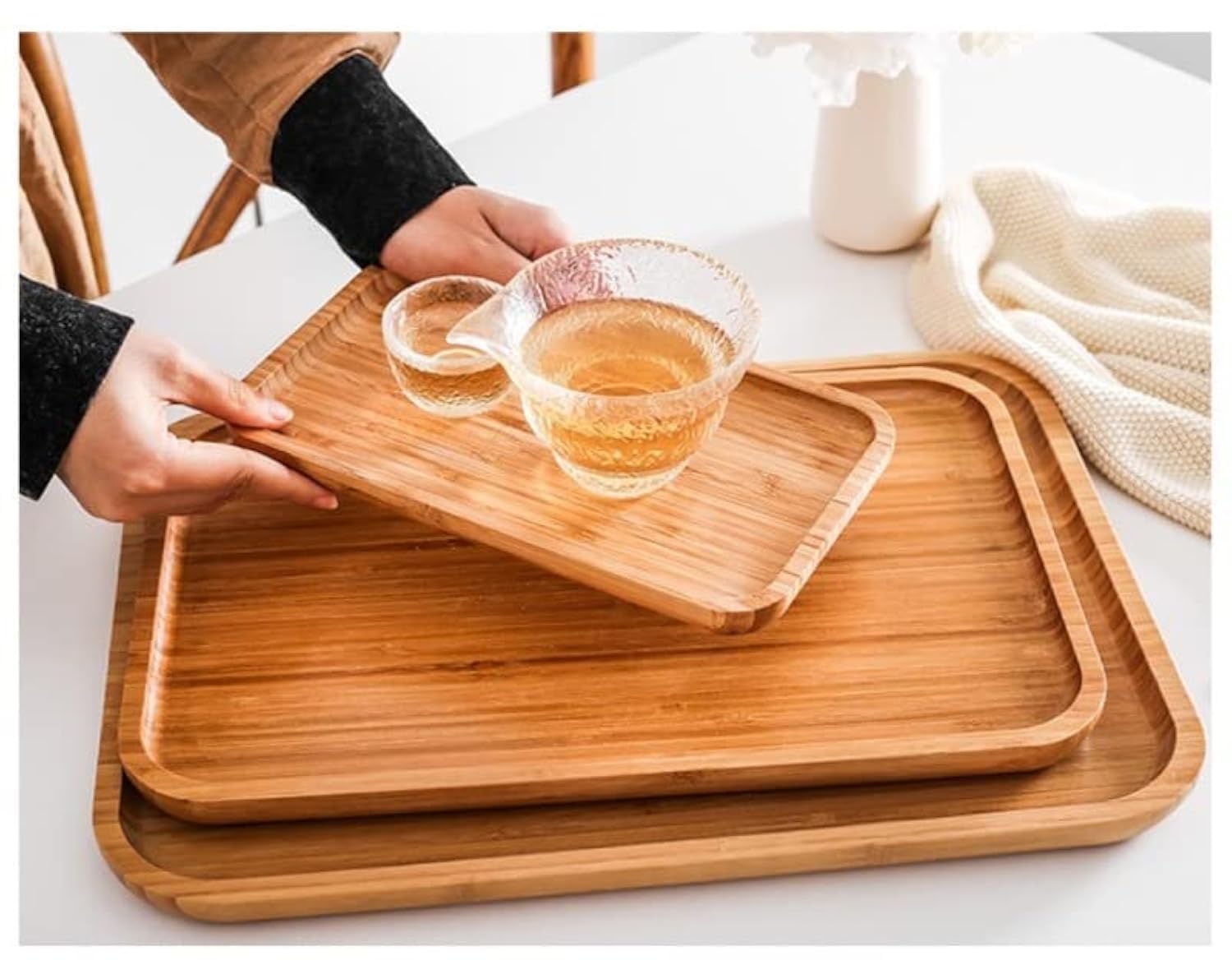 Plateaux en bambou electromax parfaits pour vos petits-déjeuners au lit en famille
