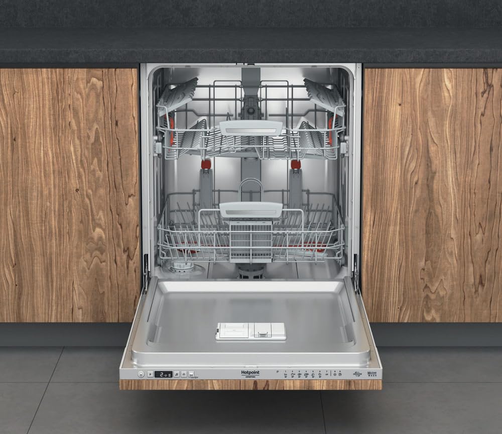 Hotpoint HIO3T141W Lave-vaisselle Intégrable 60 cm 14 Couverts Zone Wash 3D Active Dry Tactile 41 dB Classe C