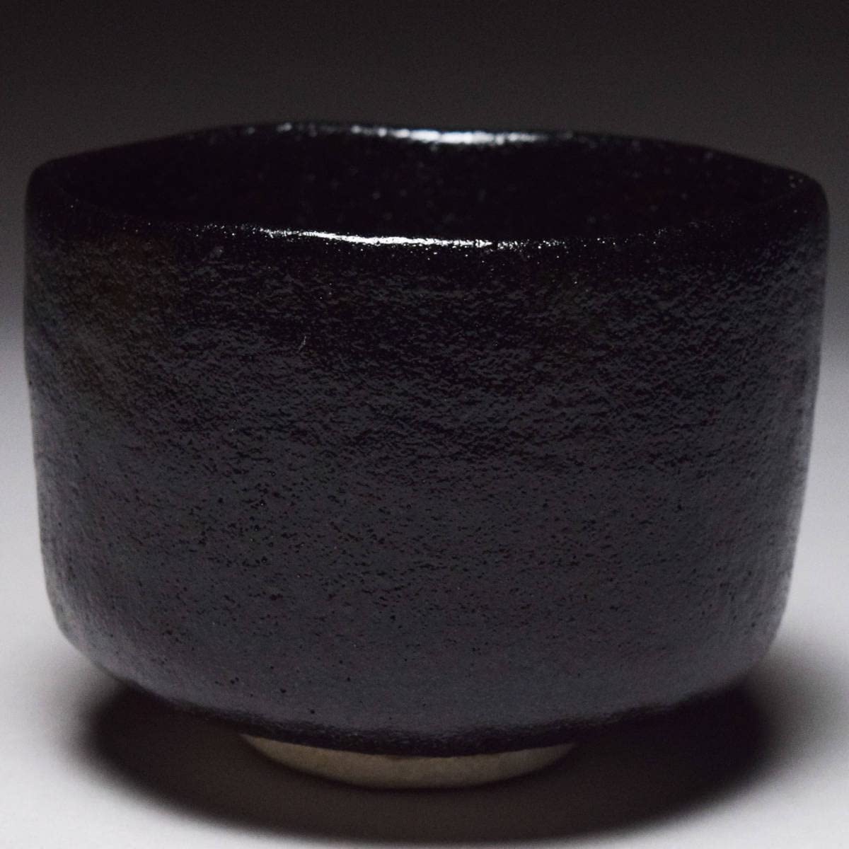 Amazon.co.jp: 平安手塚祥堂祥楽印黒茶碗共箱共布茶道具抹茶碗黒楽茶碗