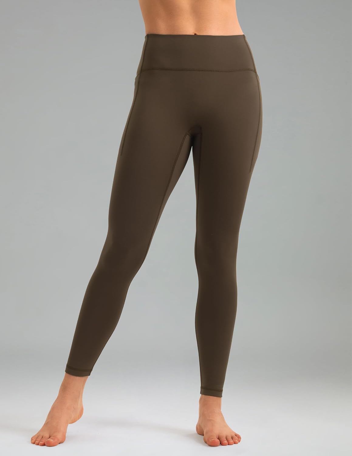 Colorfulkoala Women's Fleece Lined Leggings 26.5" with Pockets Thermal Casual Workout No Front Seam Yoga Pants Winter Warm
