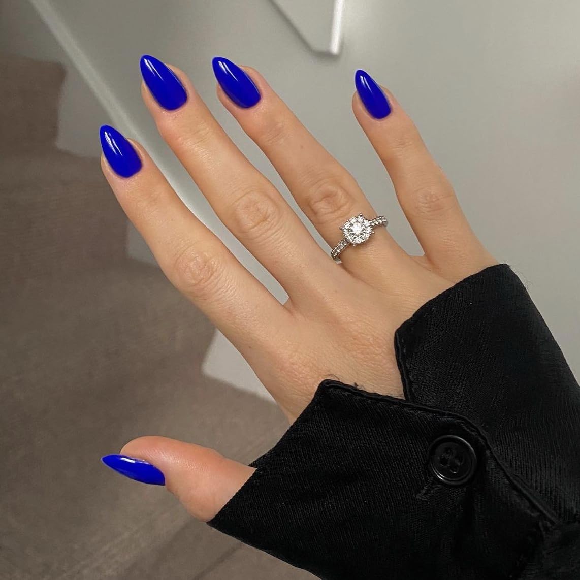 KQueenest 30 Pcs Royal Blue Press on Nails Short Almond, Short False Nails Almond