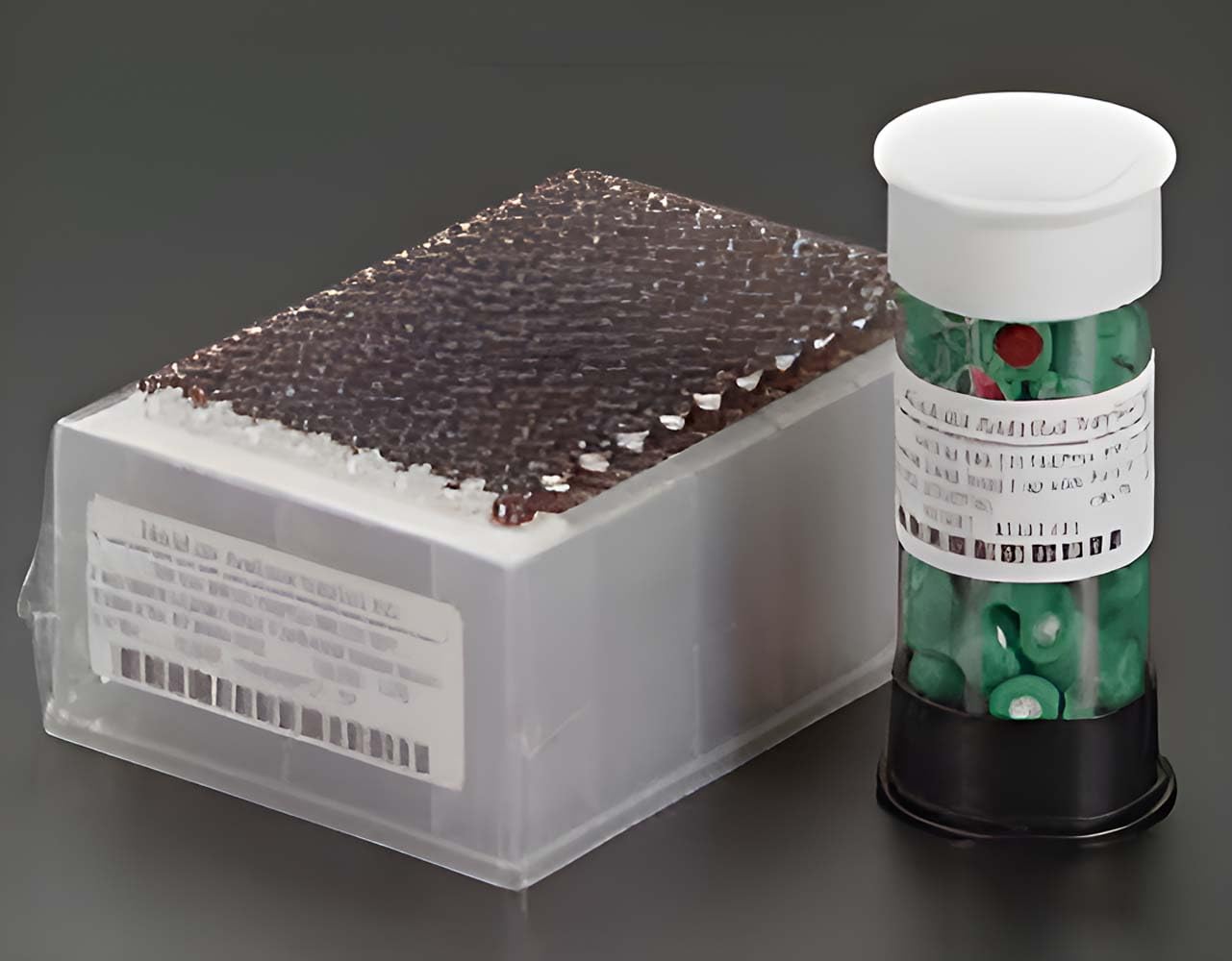 Microliter 07-8020G-1000 Polypropylene µLPlate Component Kit, 1.0 ml, Clear, Conical Insert Installed in µLPlate and Green...