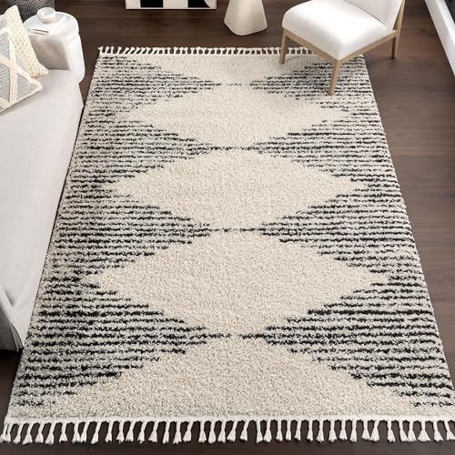 nuLOOM Bria Moroccan Shag Area Rug 6'7 x 9