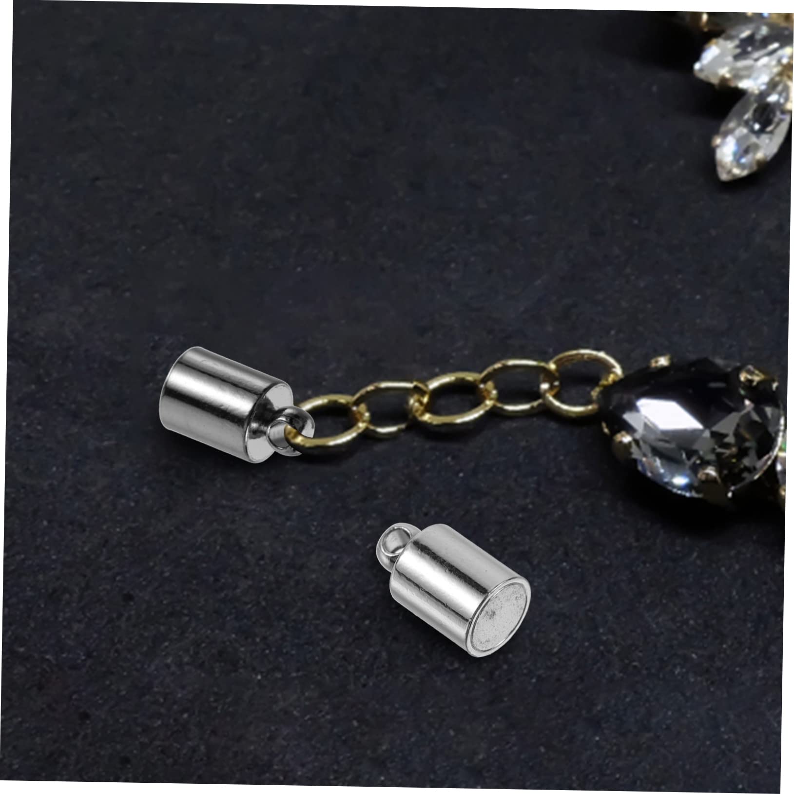 Angoily 40 Stück Teiliges Magnetverschluss für Schmuckherstellung Handgefertigte Diy Armband und Halskettenverbinder Einzigartige Form Einfache Anwendung Geeignet für Schmuckbastler und