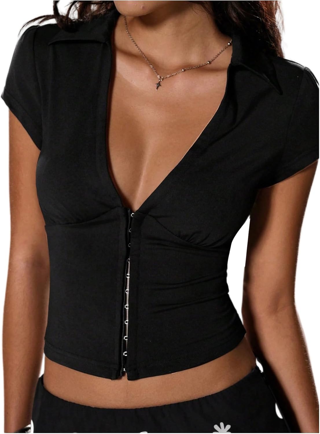 Unleash Your Inner Fashionista: A Review of SweatyRocks Sexy Corset Crop Tops