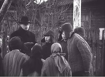 Amazon.co.jp: 動くな、死ね、甦れ! Blu-ray : パーヴェル・ナザーロフ