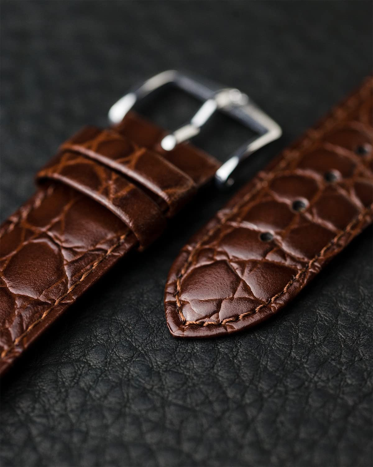 Bracelet de montre HIRSCH Crocograin - Bracelet de montre en cuir de veau brillant avec motif crocodile