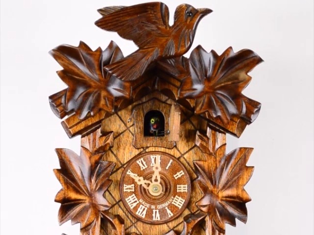 Amazon.co.jp: 鳩時計 リーフ5枚、鳥 プレゼント用パッケージ 8491004