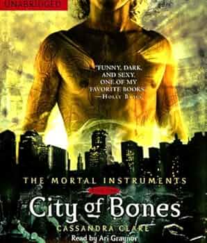The Mortal Instruments： City of Bones Amazon.com: City of Bones (The Mortal Instruments