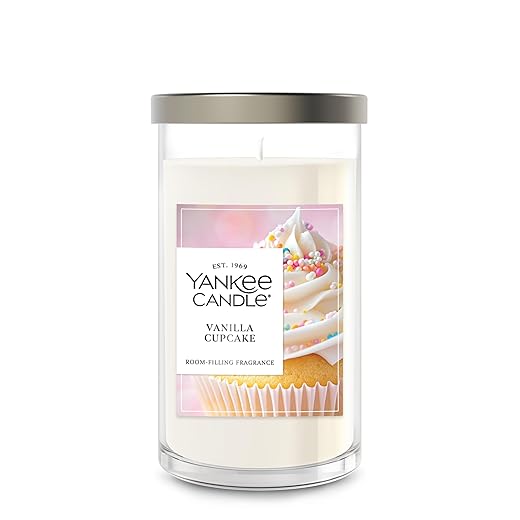 Yankee Candle Vanilla Cupcake Signature Medium Pillar Candle, 14.25oz