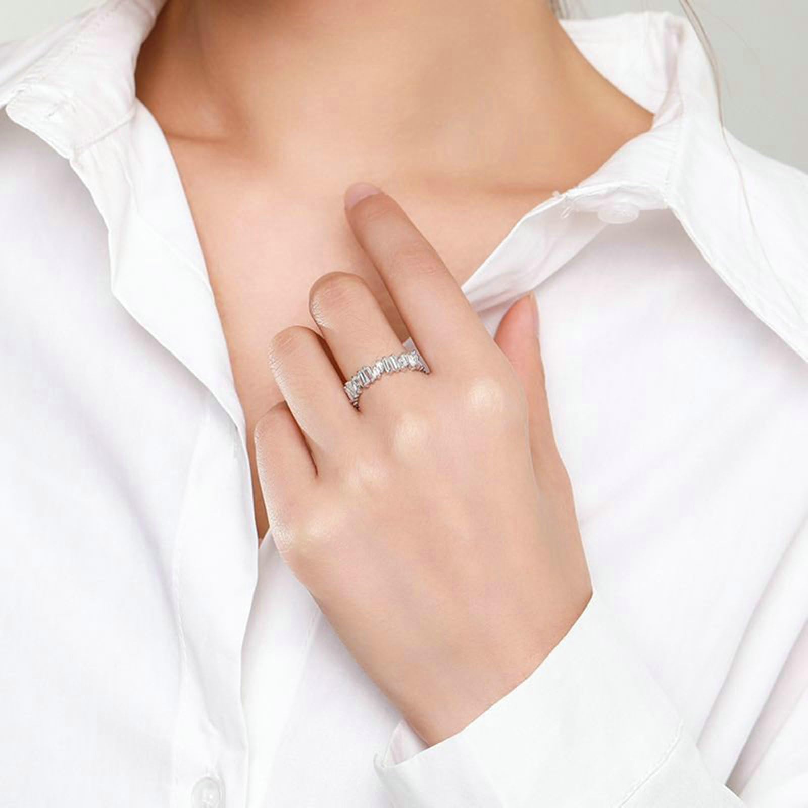Anillos de ópalo de oro blanco para mujer, banda de eternidad completa de moissanita, anillos de oro real de 18 quilates para mujer, talla H 1/2-V 1/2