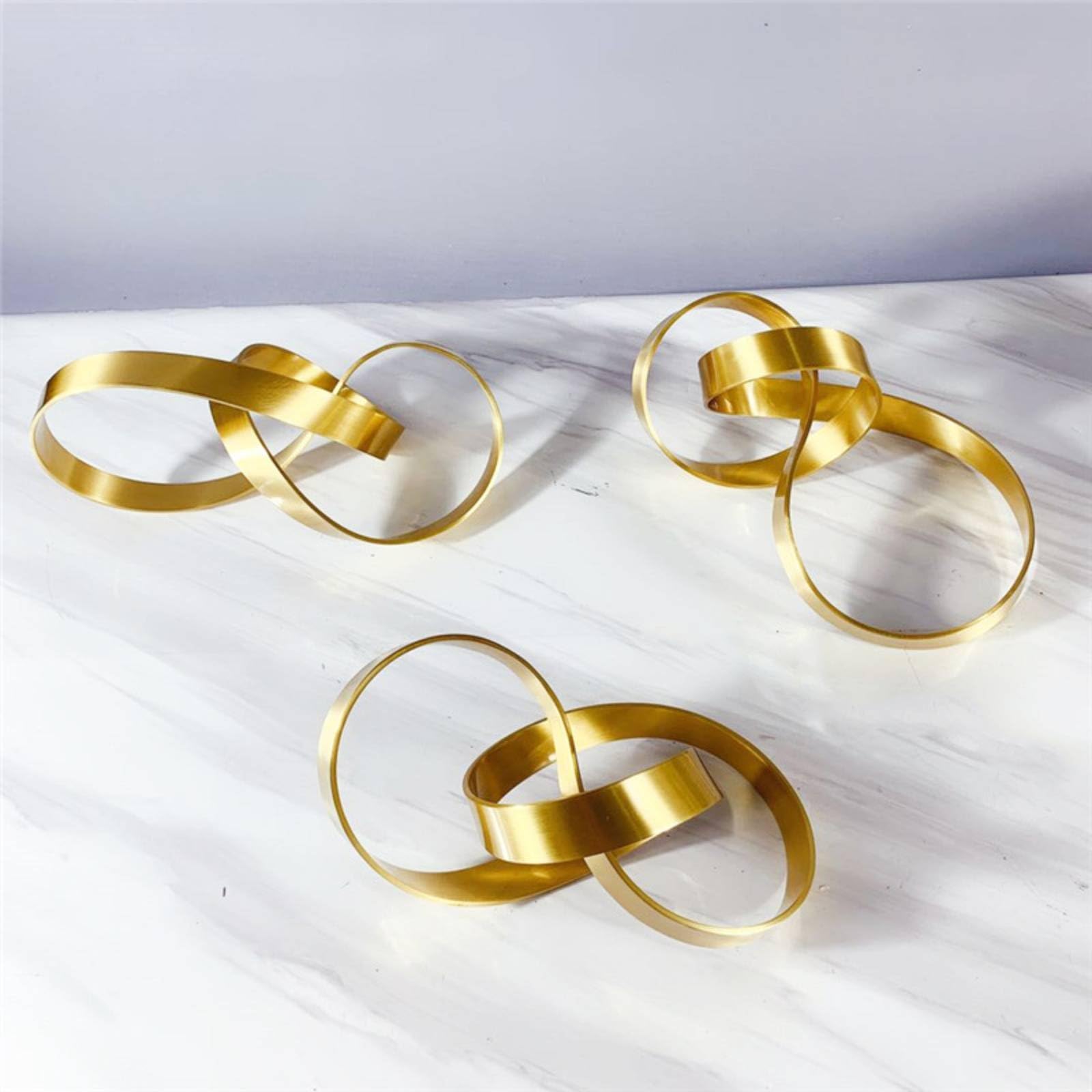 Scultura Nastro in Ottone Decorazione Moderna Soprammobile Tavolino Consolle Brillante Effetto Luminoso Adatta per Salotto Studio Reception Residenza, Bronzo Antico, Medio 250 180 180