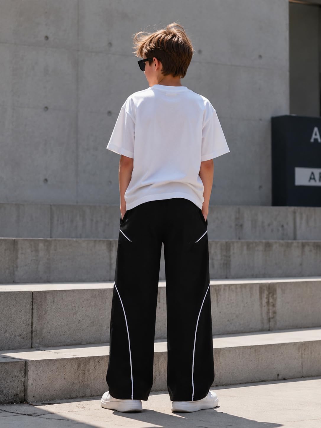 Boys Baggy Wide Leg Sweatpants 7-14Y