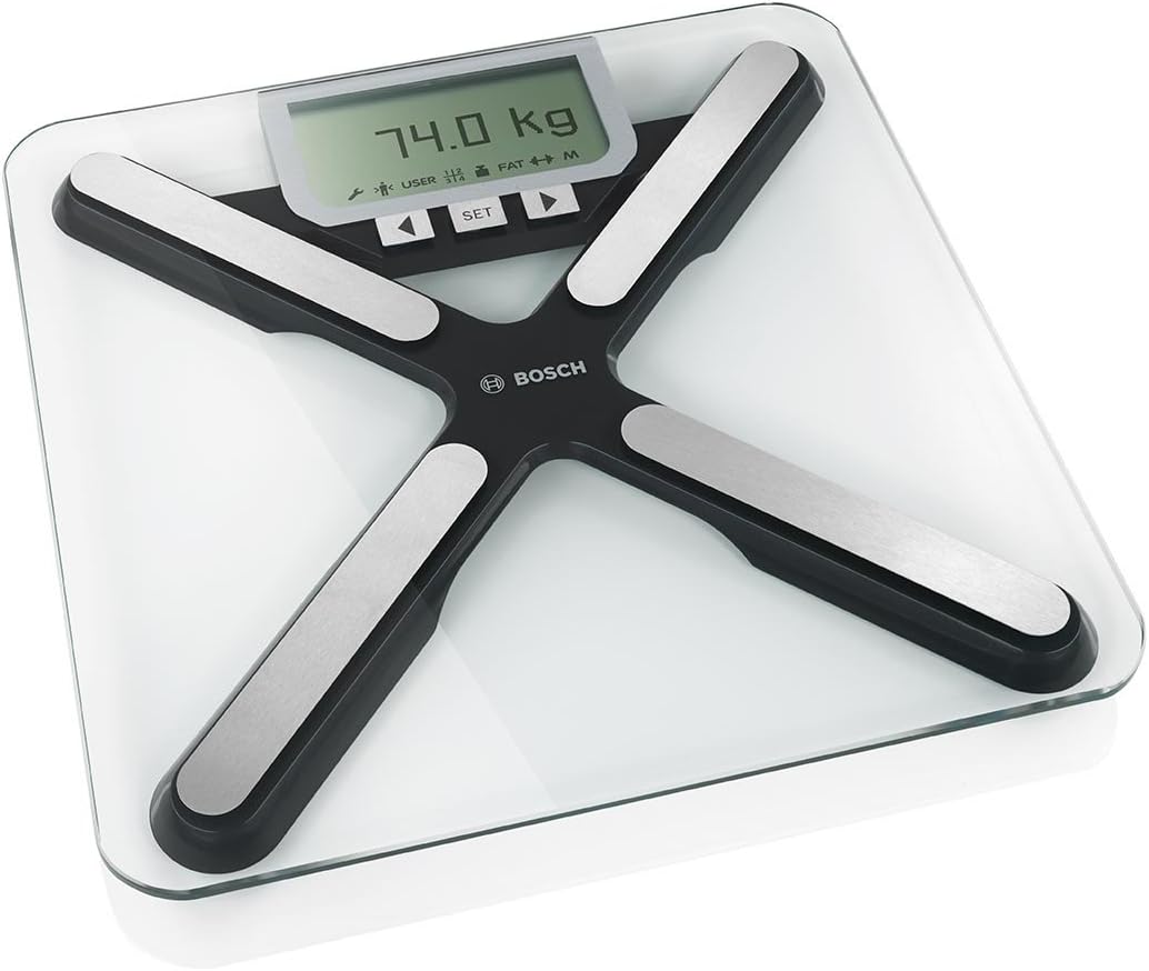 قمة view of Bosch PPW 7170 scales displaying weight and body analysis data