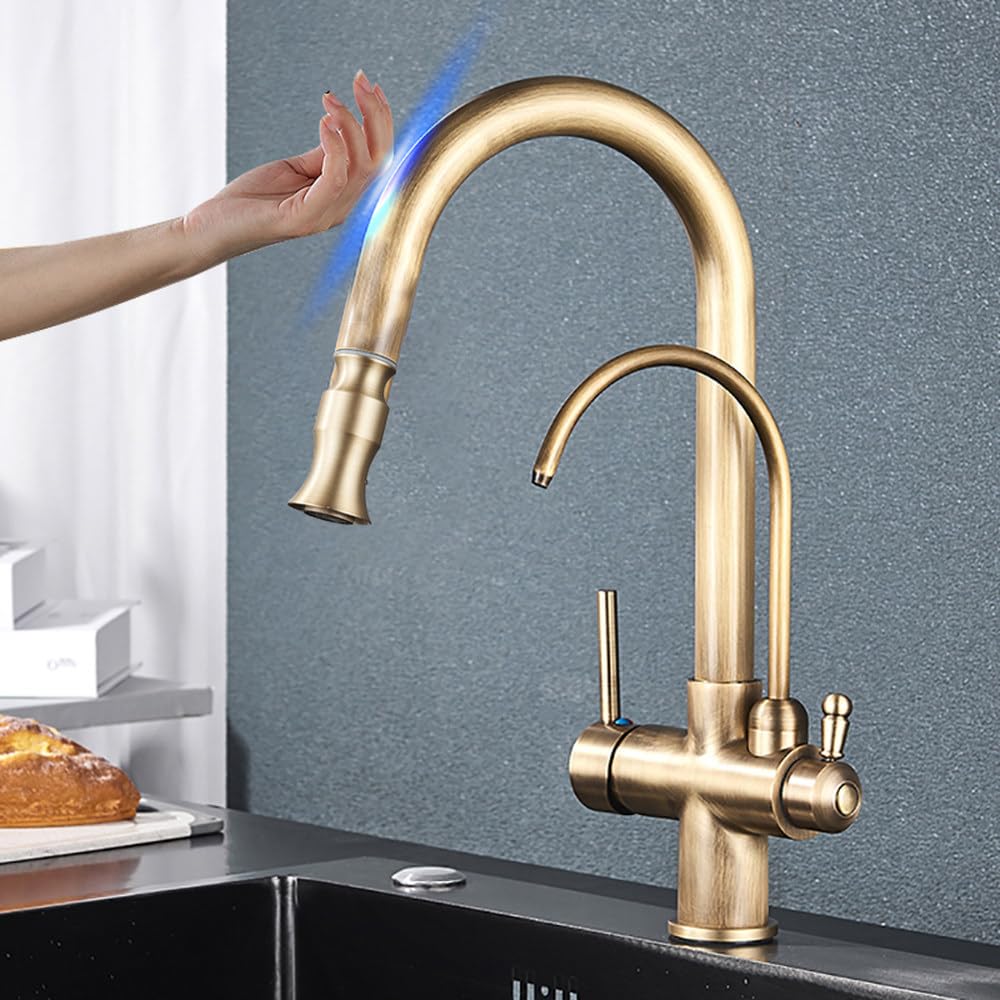 Robinet de cuisine eau pure : fini les mains sales sur le mitigeur