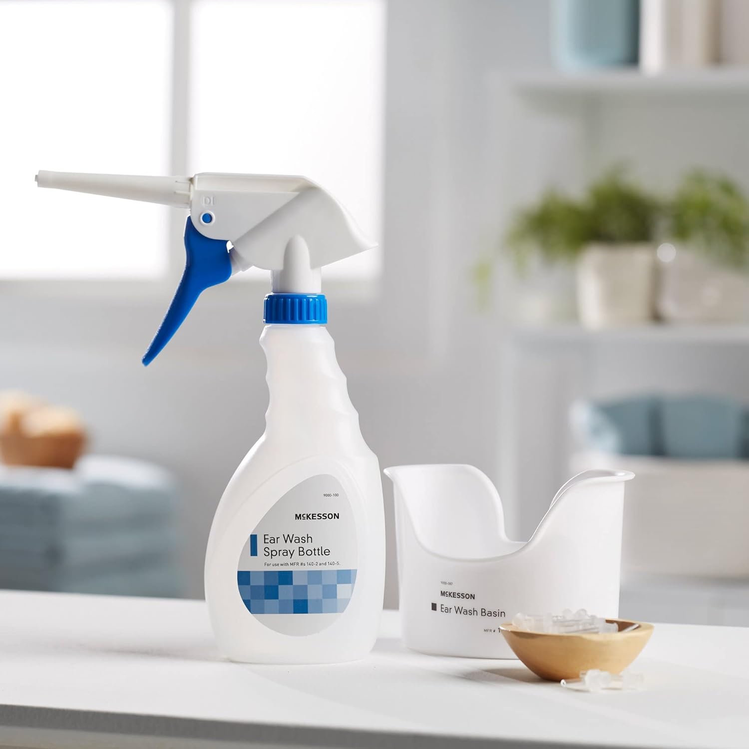 McKesson Ear Wash System Kit - Includes Spray Bottle, Rigid Tube, Ear Wash Basin, and Ear Tips - Blue and White, 16 oz Bottle, 1 Count, 1 Pack