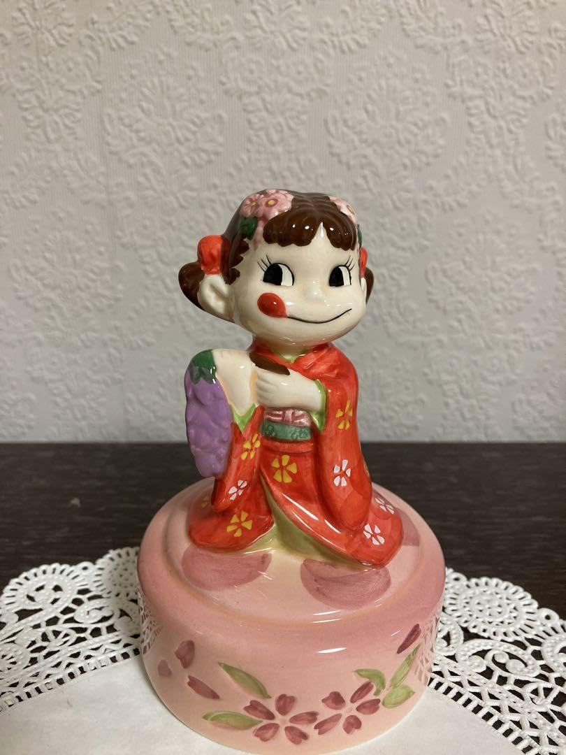 Amazon | 不二家ペコちゃん陶器のオルゴール 藤娘と空き缶 箱入り 