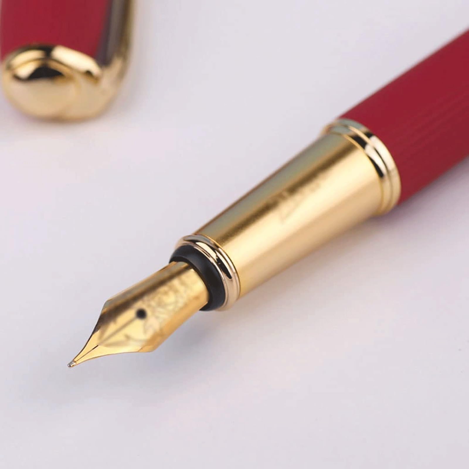 Füllfederhalter mit 0,38 mm E-Feder, Schreibübungsstift aus Metall, Kalligrafie-Set, Schul- und Bürobedarf, Unterschriftenstift for Damen und Herren(Rosso)