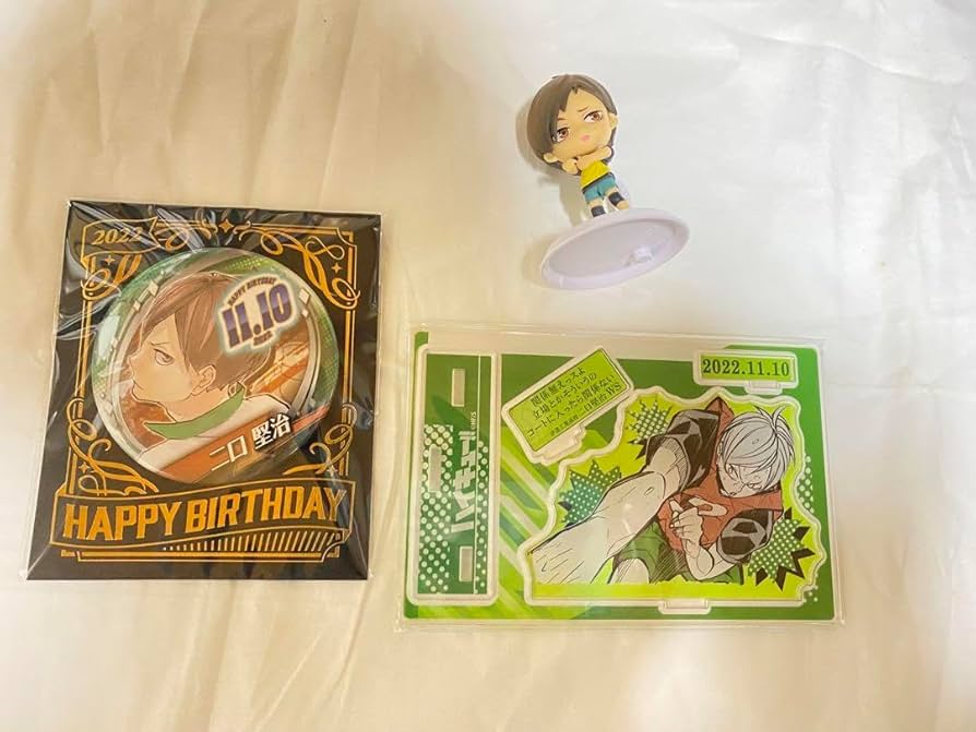 二口堅治 バースデー缶バッジ Amazon.co.jp: 二口堅治 バースデー フィギュア 缶バッジ : おもちゃ