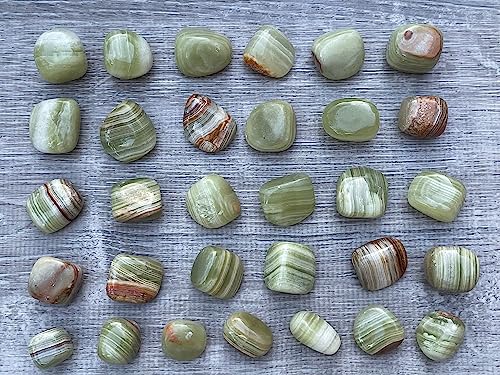 Image of GAF TREASURES 1 /2 LB Green Onyx Tumbled Stones, Polished Green Onyx Gemstone, Green Onyx Healing Crystals (Green Onyx)
