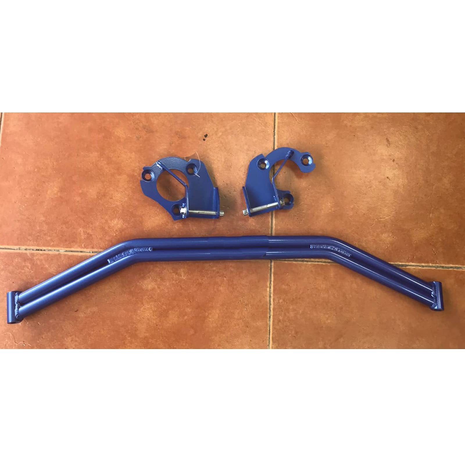 JINGLING per 3 serie E46 solo per V6 Barra del montante anteriore superiore Barra del montante anteriore superiore Barra stabilizzatrice STB Barra antirollio 1PC